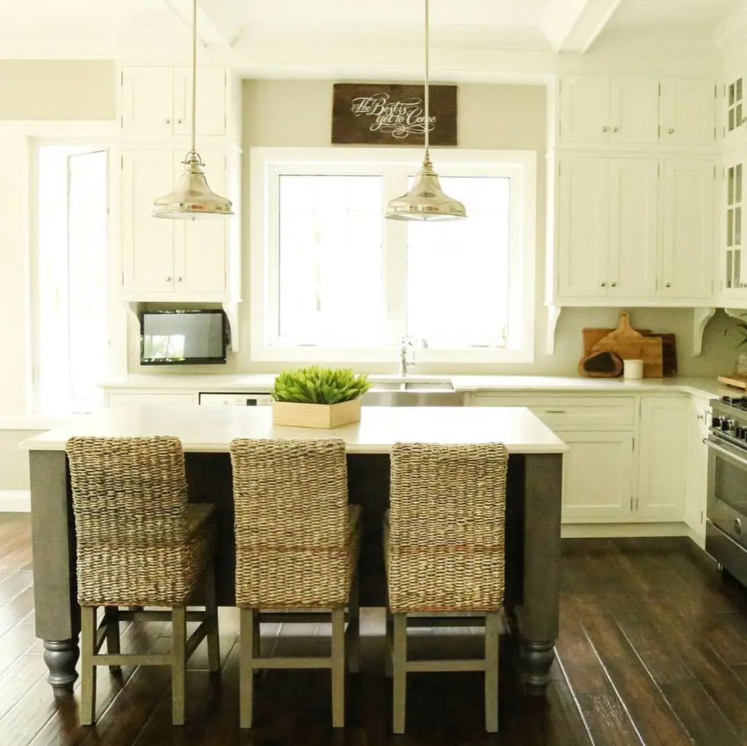 Coastal Kitchen - Image 1