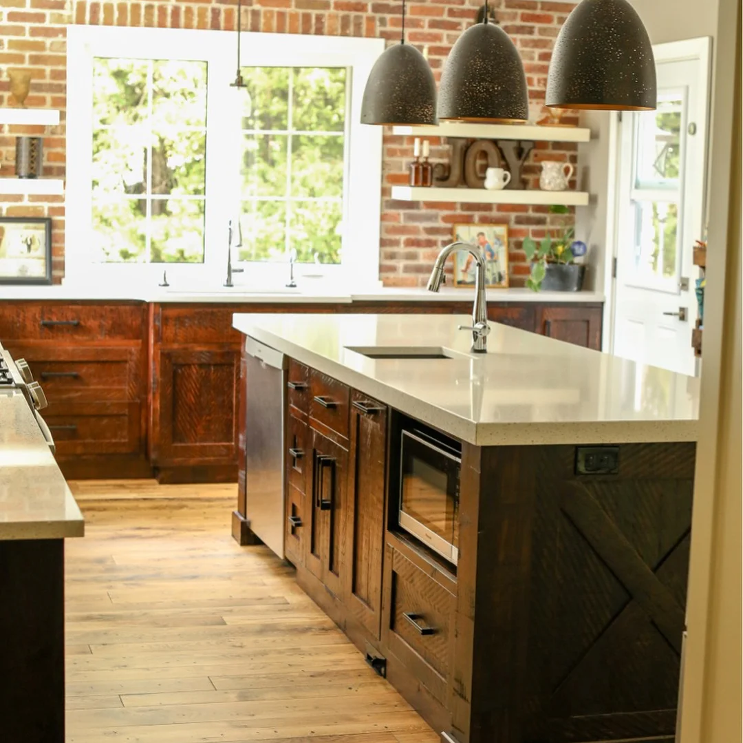 Rustic Maple Kitchen - Image 1