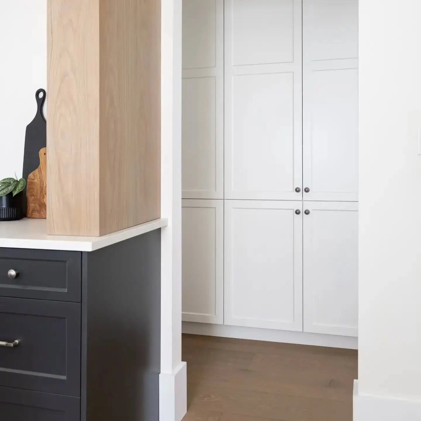 Farmhouse Storage Kitchen - Image 1