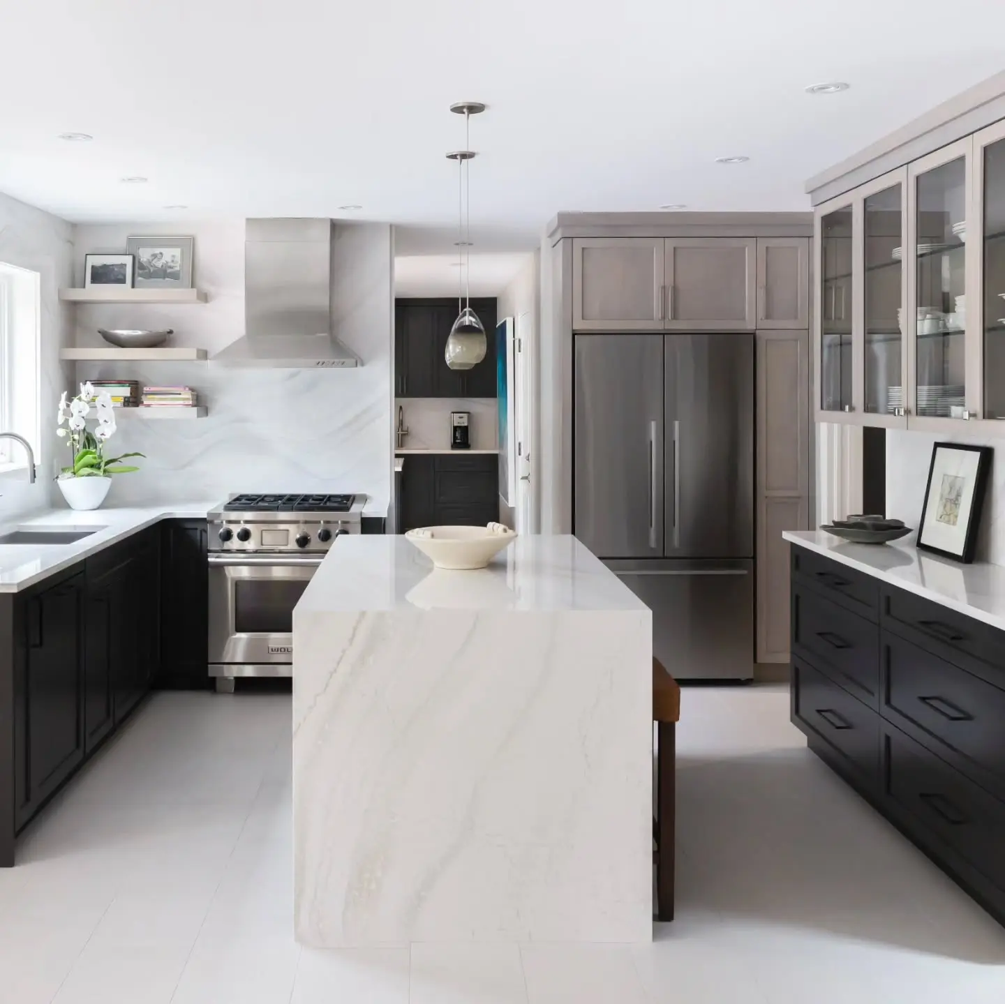 Stained beechwood kitchen cabinetry by Heirlooms Custom Cabinetry