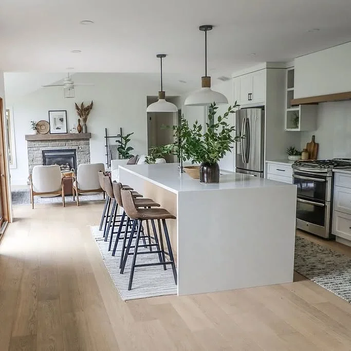 Quartz Island Kitchen - Image 3