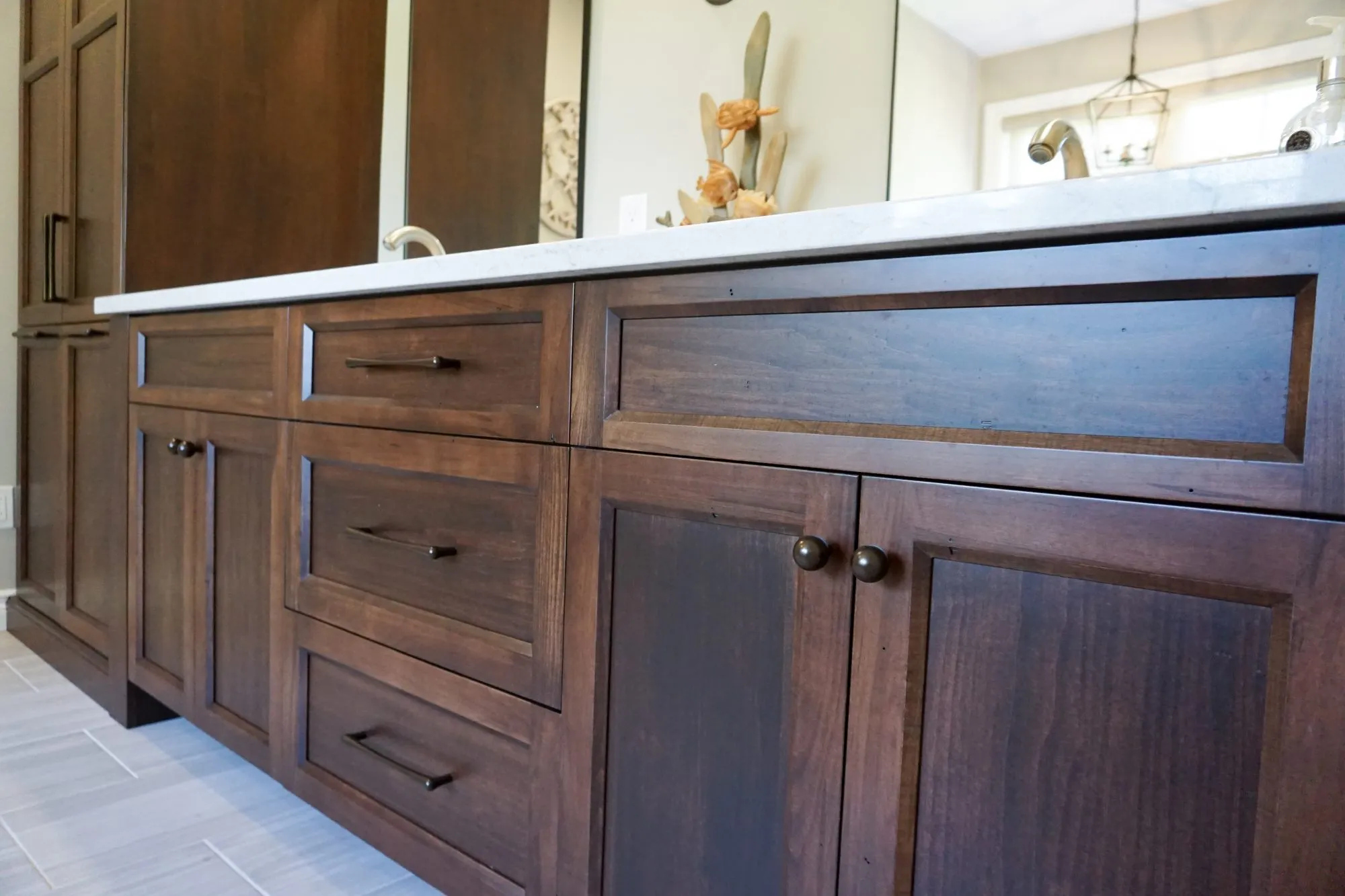 Bathroom & Vanities - Image 21