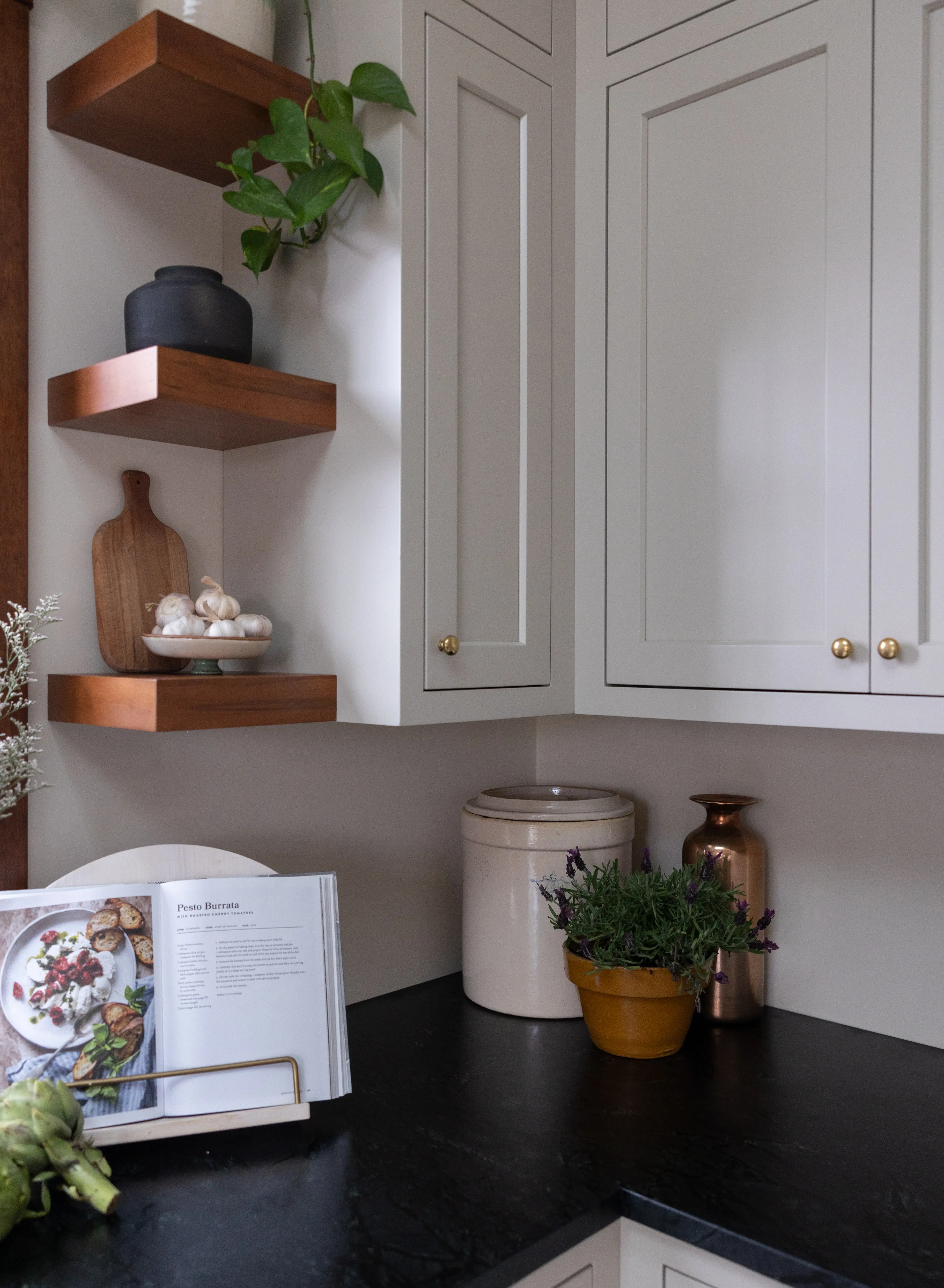 Heather and Dwayne in the Heirlooms workshop