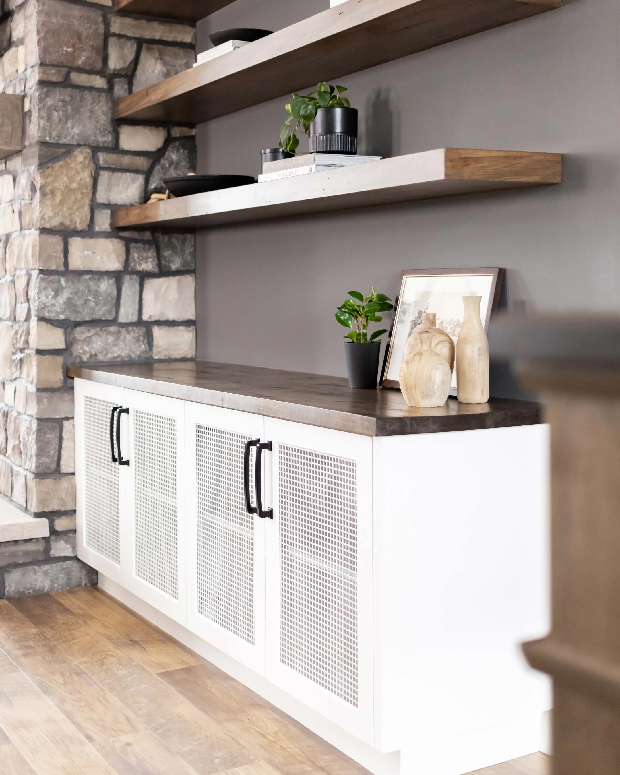 Custom fireplaces & wall units by Heirlooms