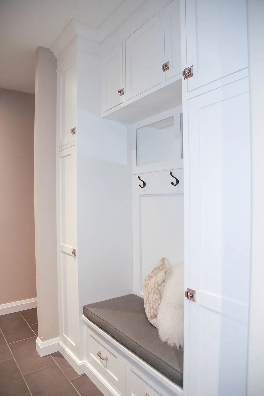 Mudrooms & Entryways - Image 27