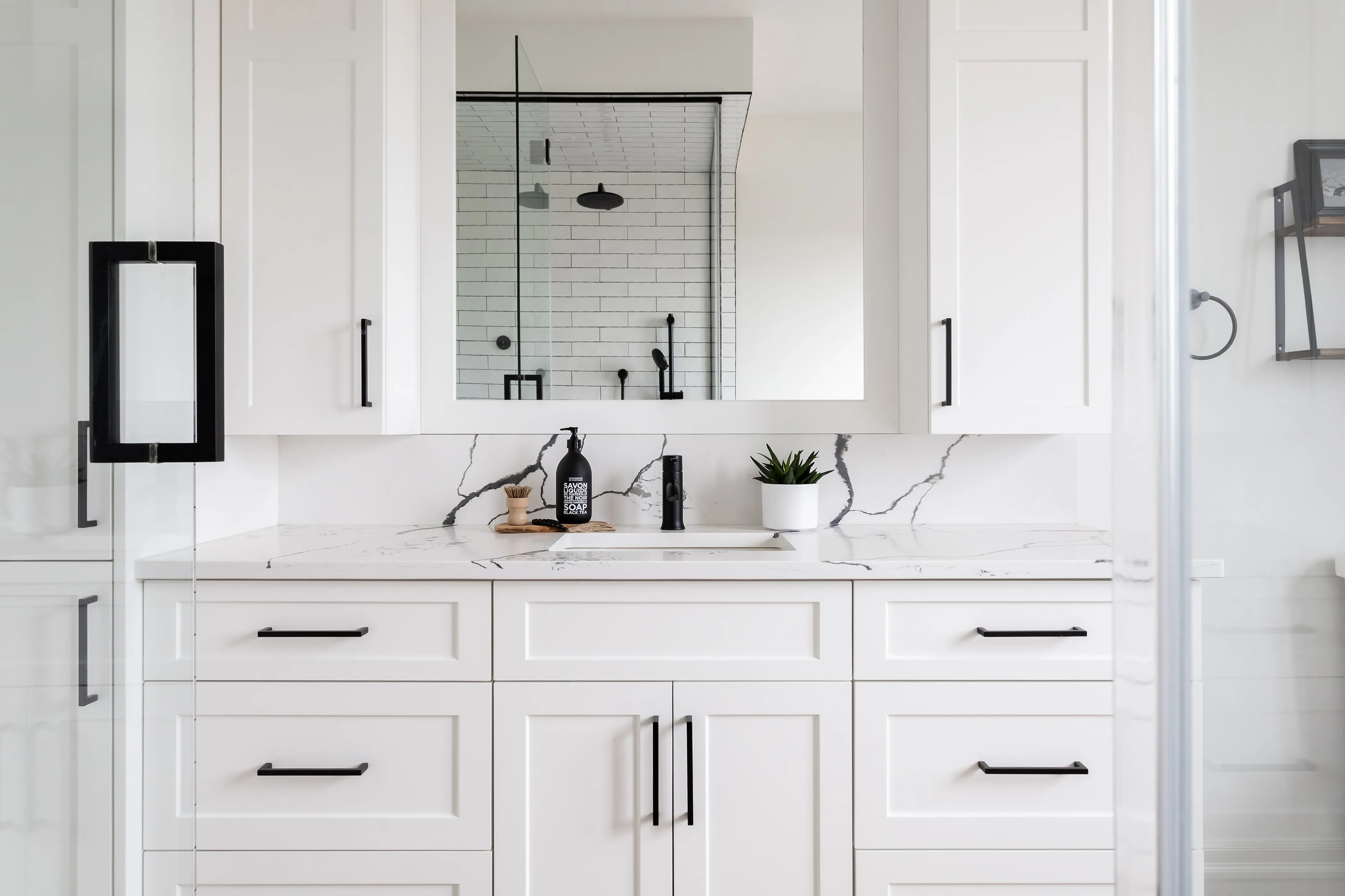 Bathroom & Vanities - Image 2