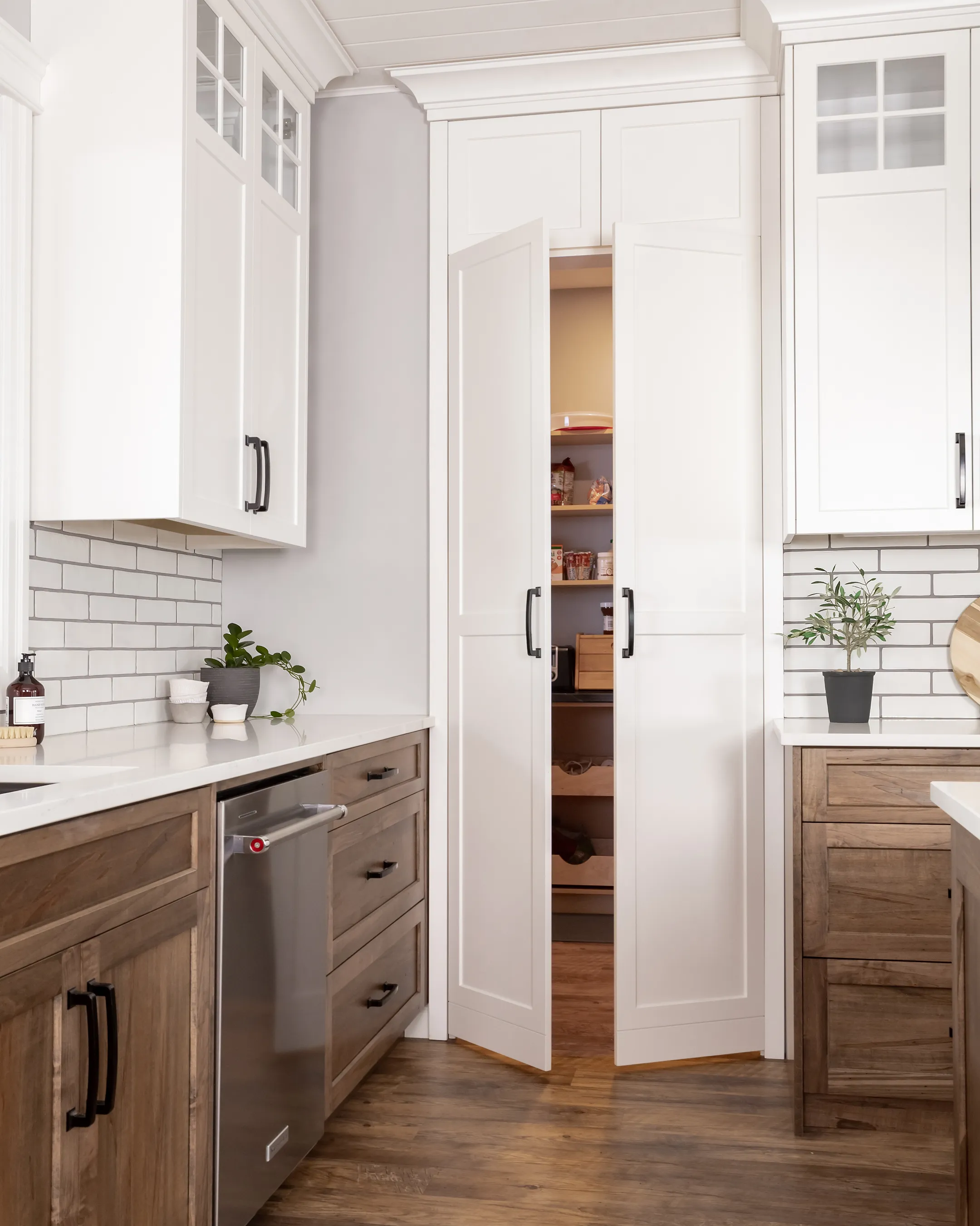 Custom Kitchens - Image 40