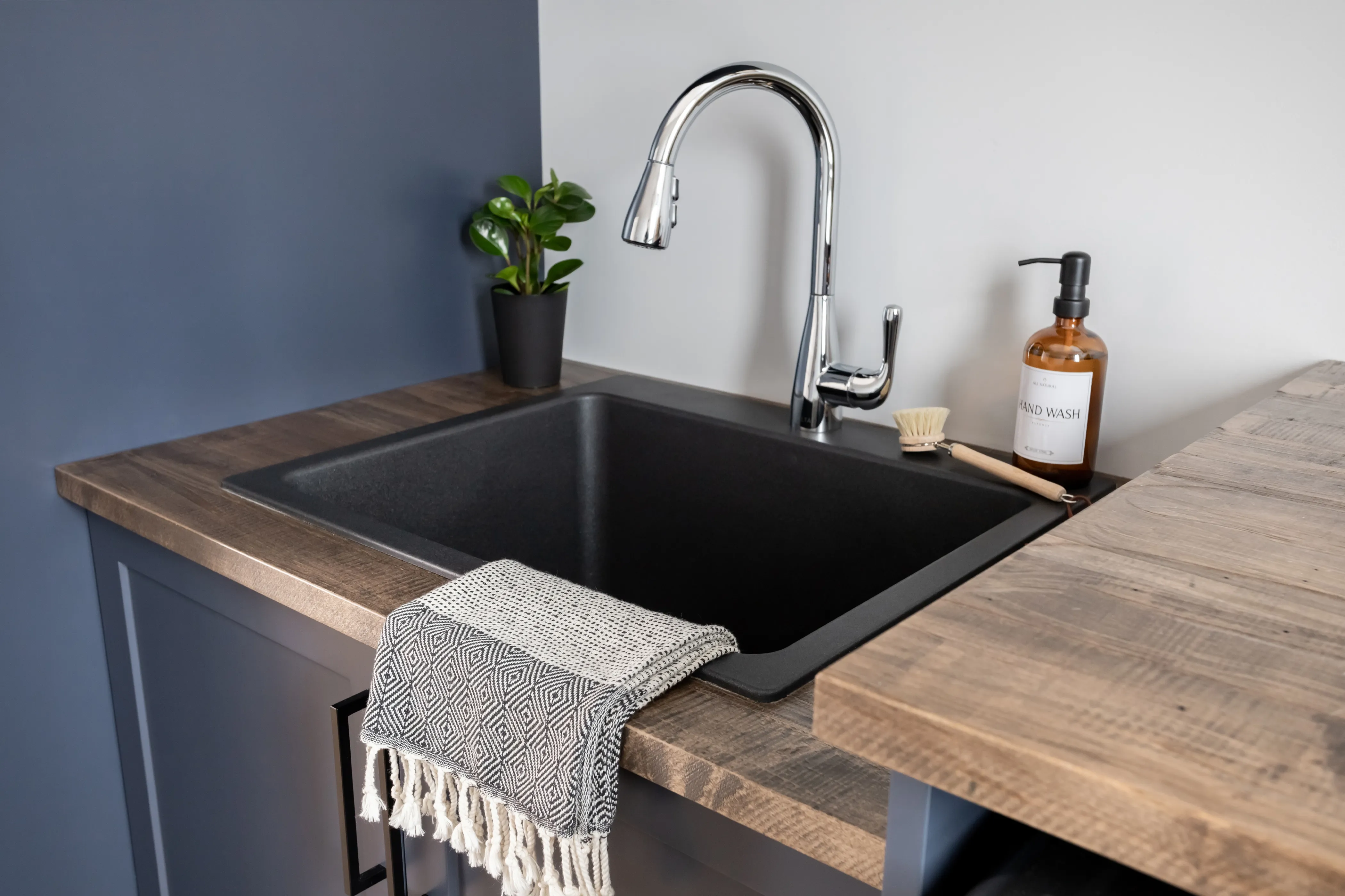 Brunner-Ball Residence - Laundry Room - Image 7