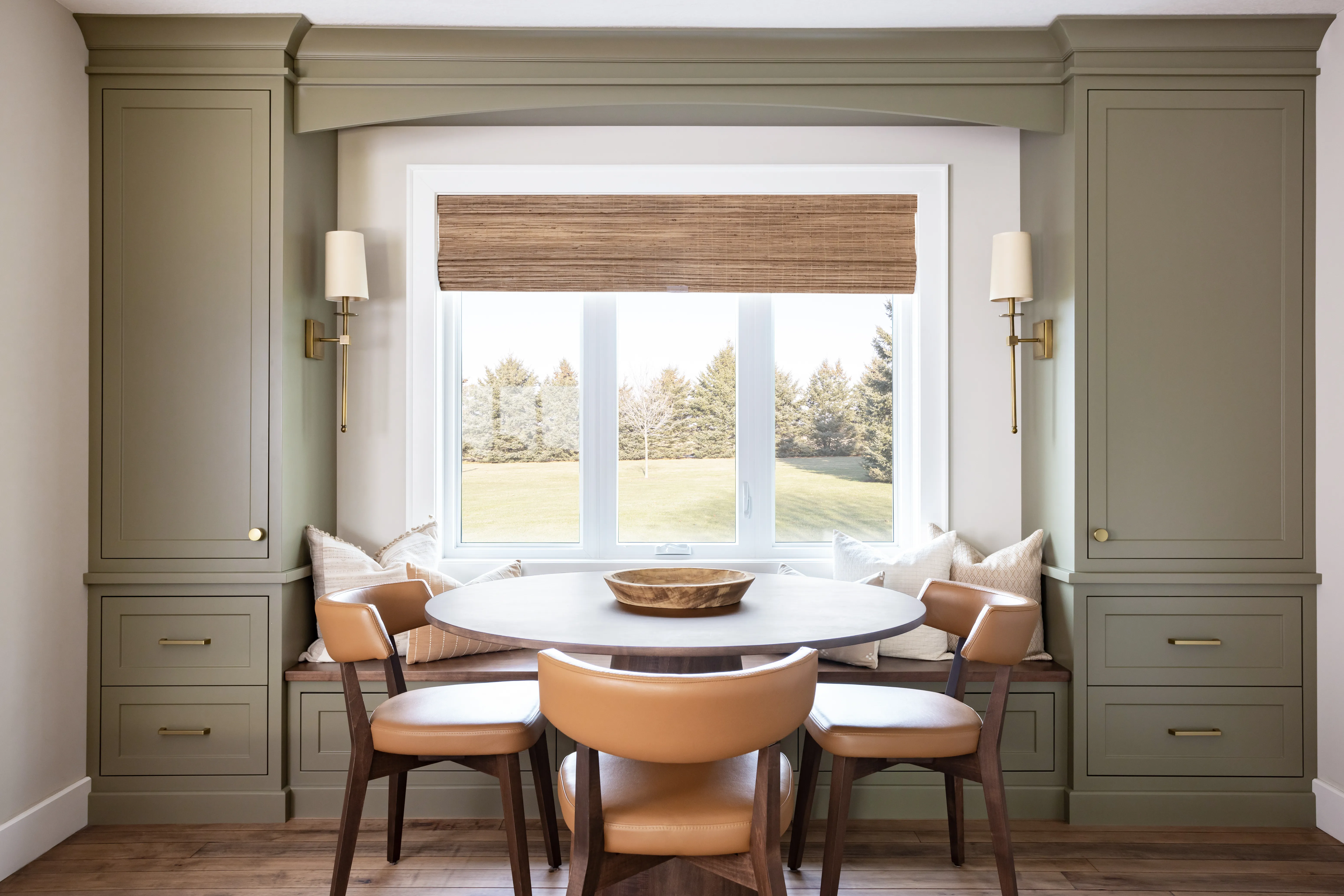 Fireplaces & Wall Units - Image 1