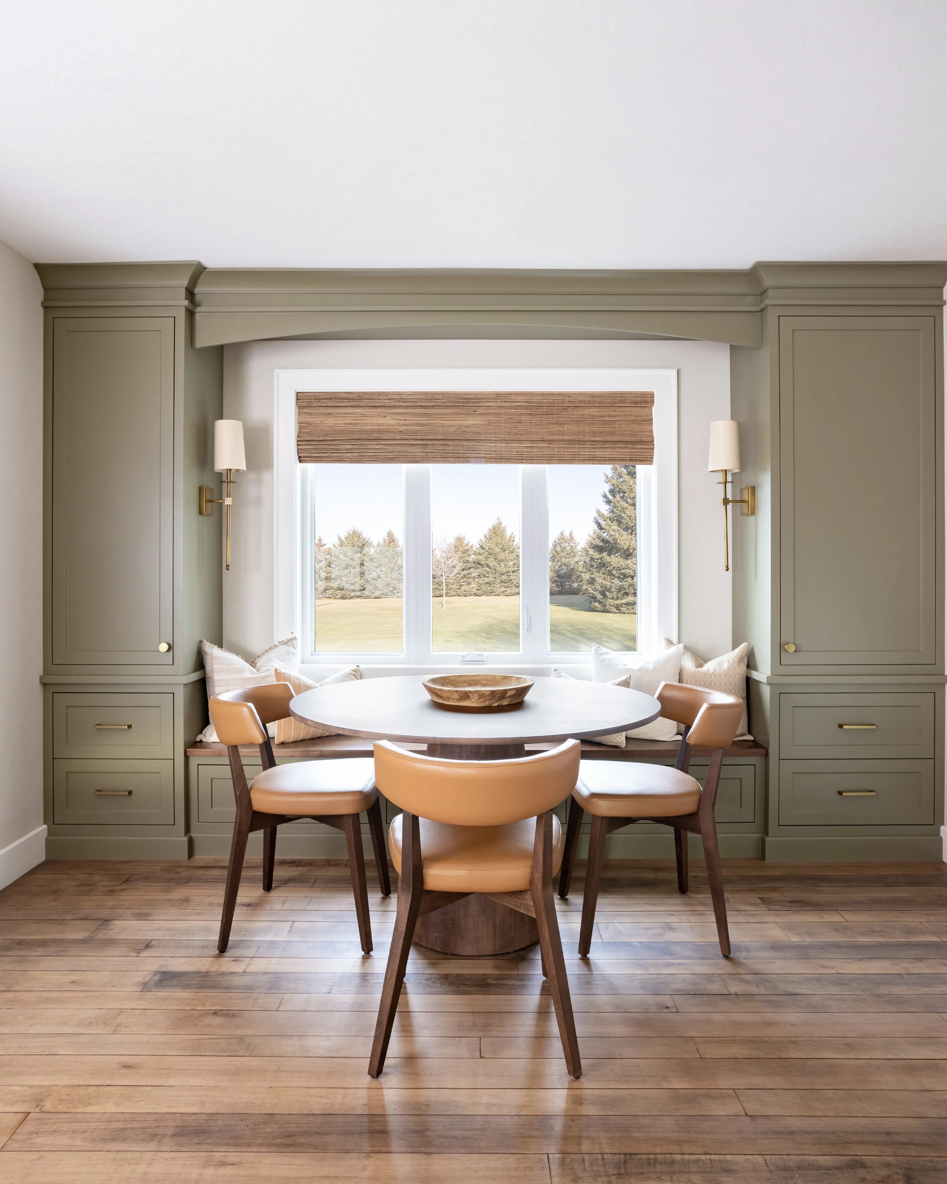 Fireplaces & Wall Units - Image 2