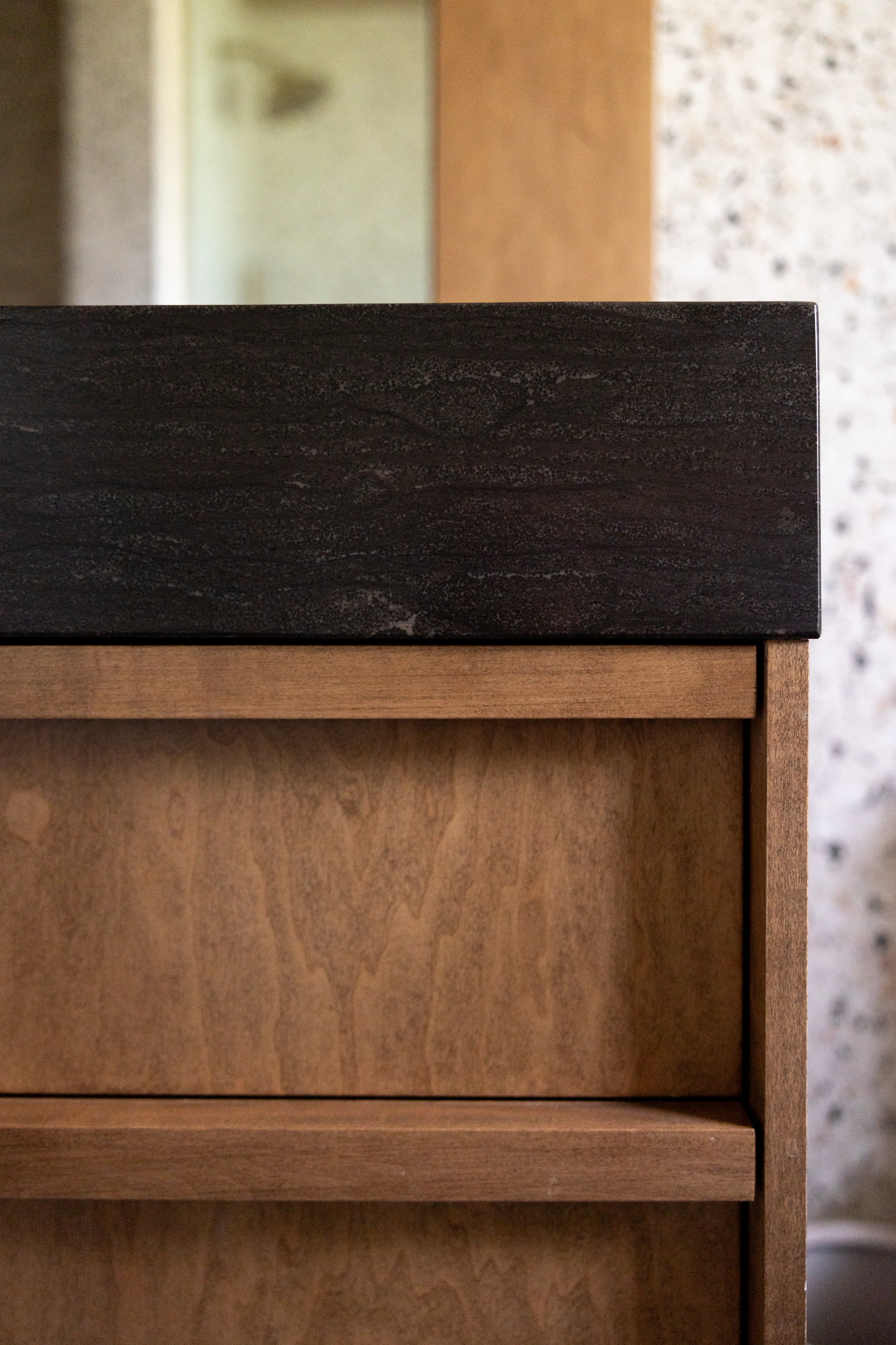 Bathroom & Vanities - Image 14